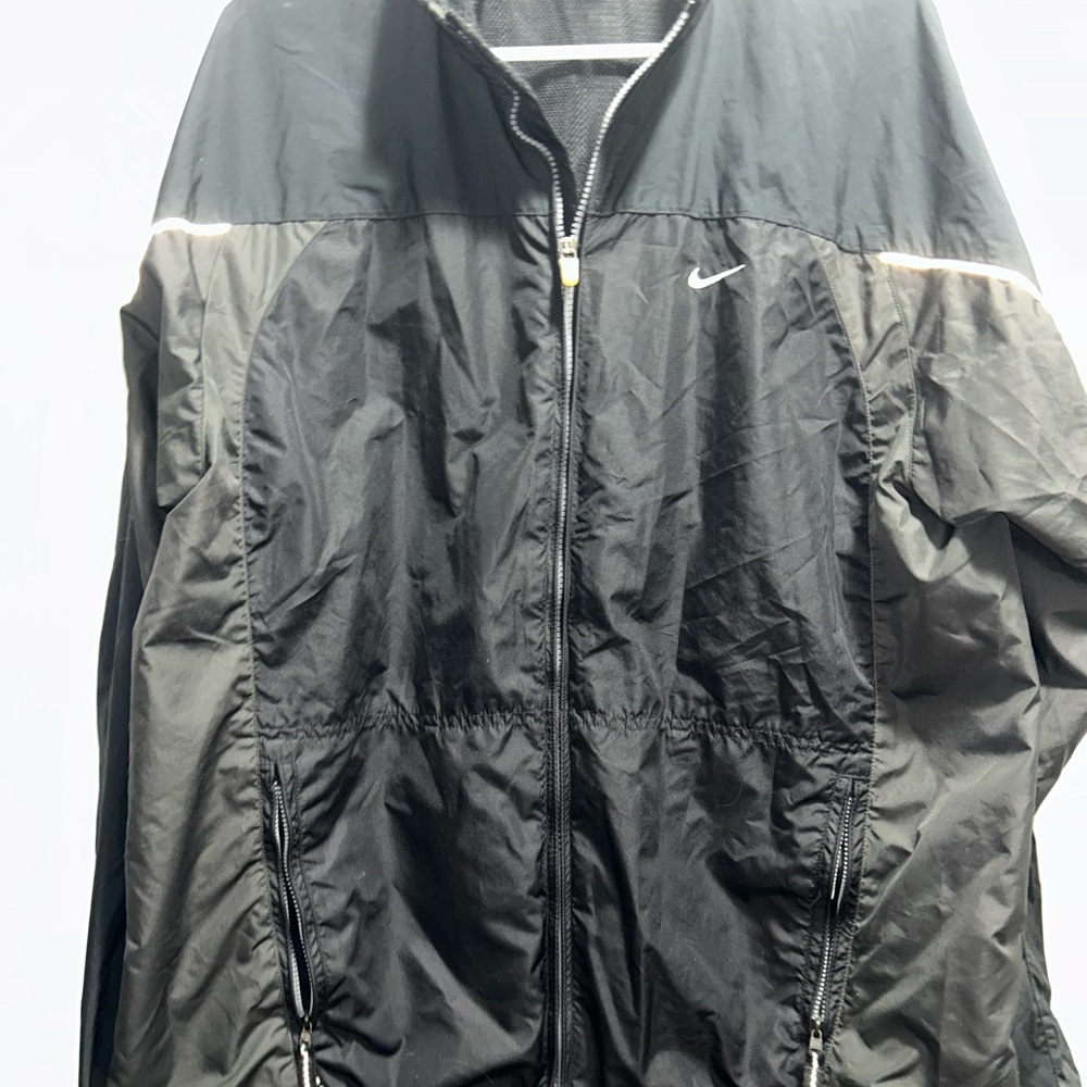 Nike Men's Black and Gray Windbreaker